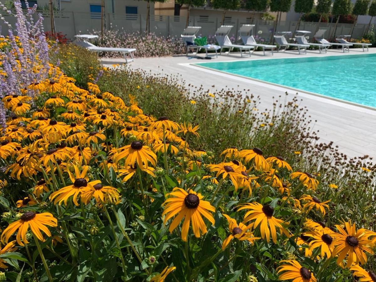 Homingarda - Fine Holiday Apartments Peschiera del Garda Kültér fotó