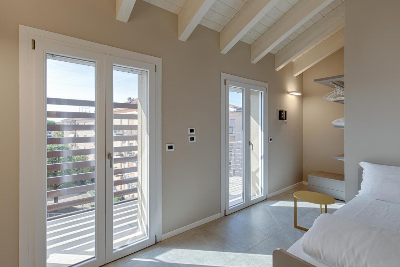 Homingarda - Fine Holiday Apartments Peschiera del Garda Kültér fotó