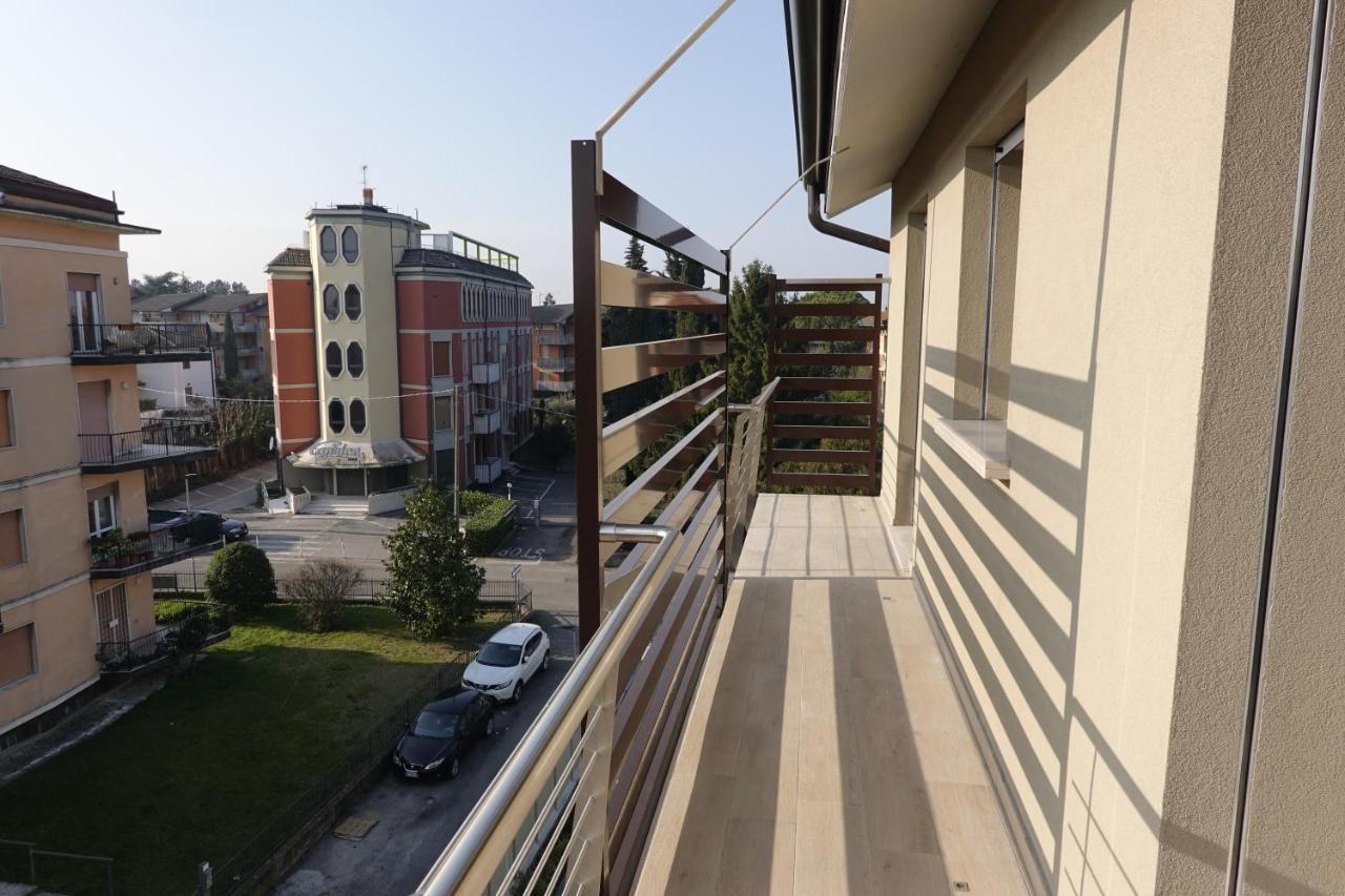Homingarda - Fine Holiday Apartments Peschiera del Garda Kültér fotó