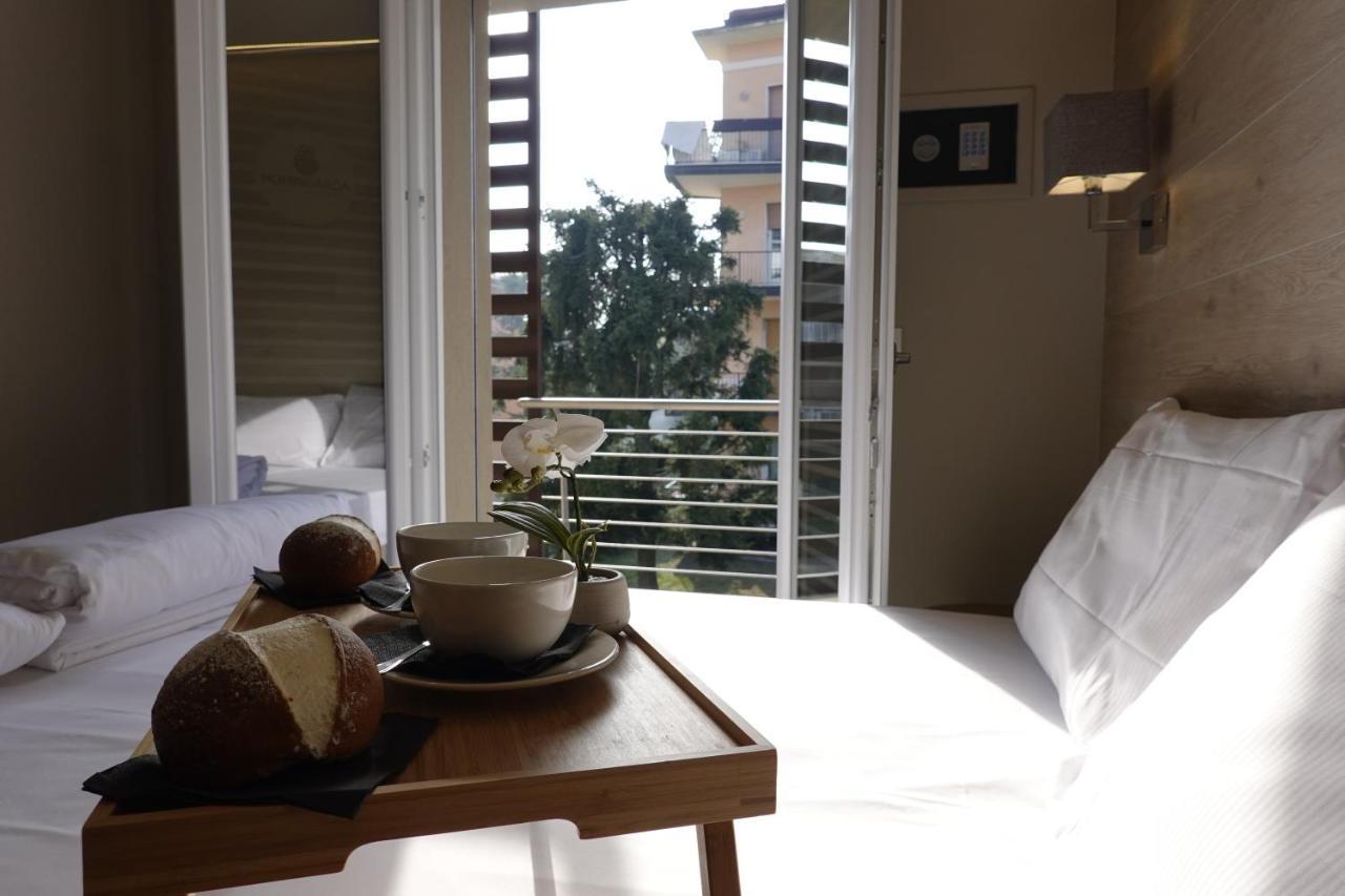 Homingarda - Fine Holiday Apartments Peschiera del Garda Kültér fotó