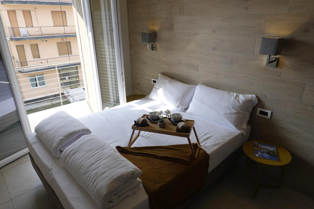 Homingarda - Fine Holiday Apartments Peschiera del Garda Kültér fotó